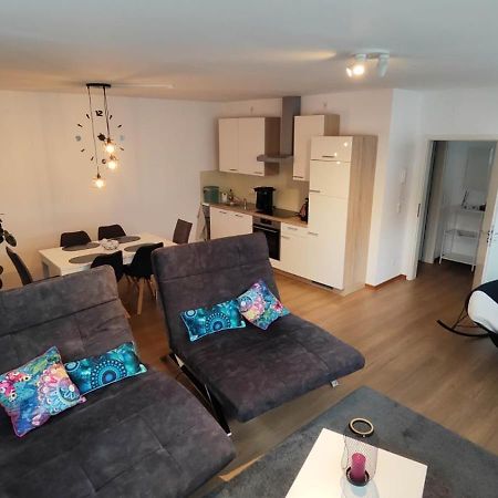 Wohnung In Muelheim-Kaerlich מראה חיצוני תמונה