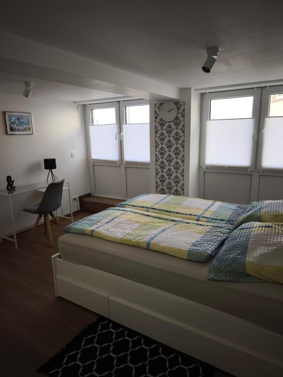 Wohnung In Muelheim-Kaerlich מראה חיצוני תמונה