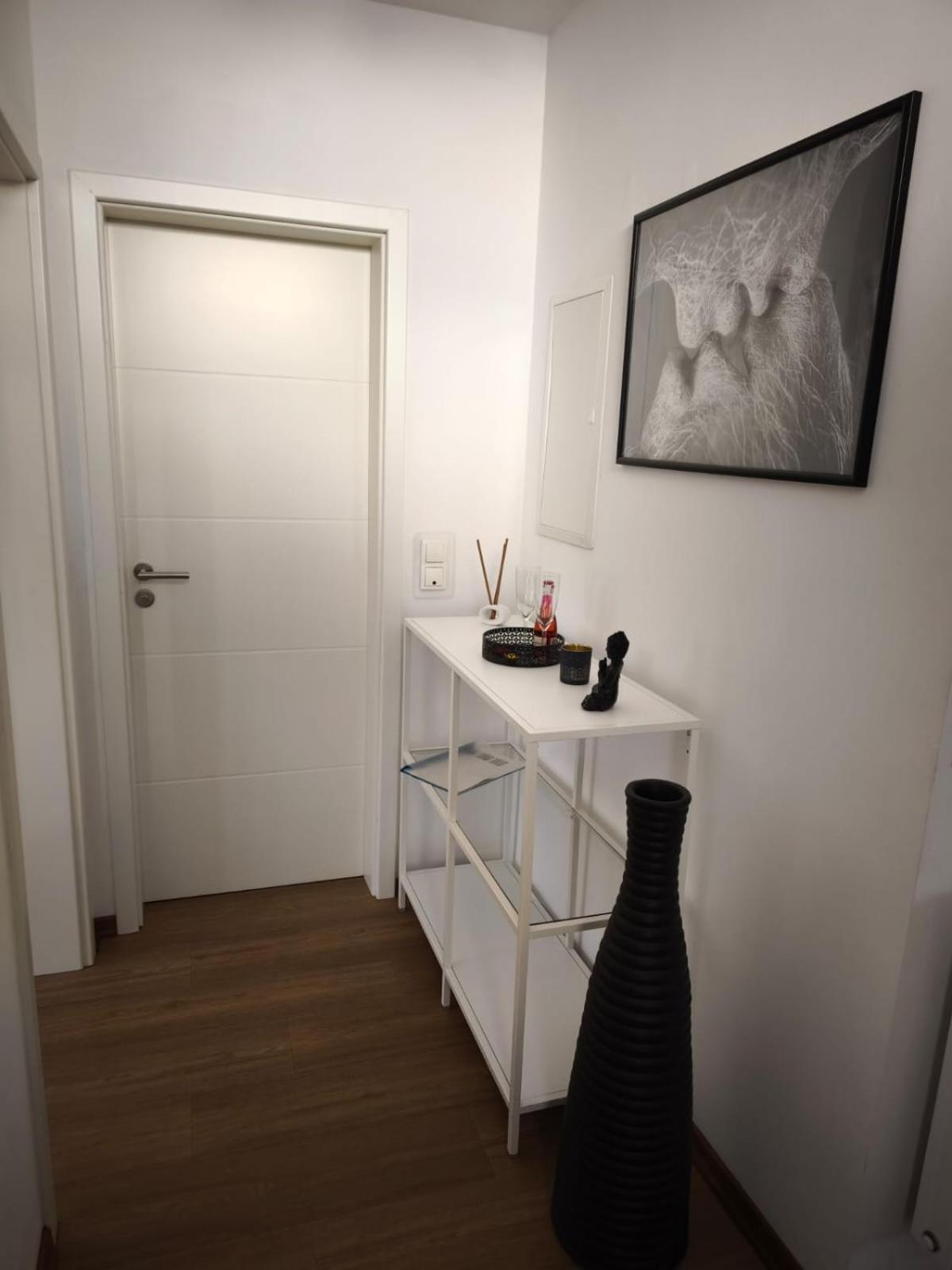 Wohnung In Muelheim-Kaerlich מראה חיצוני תמונה