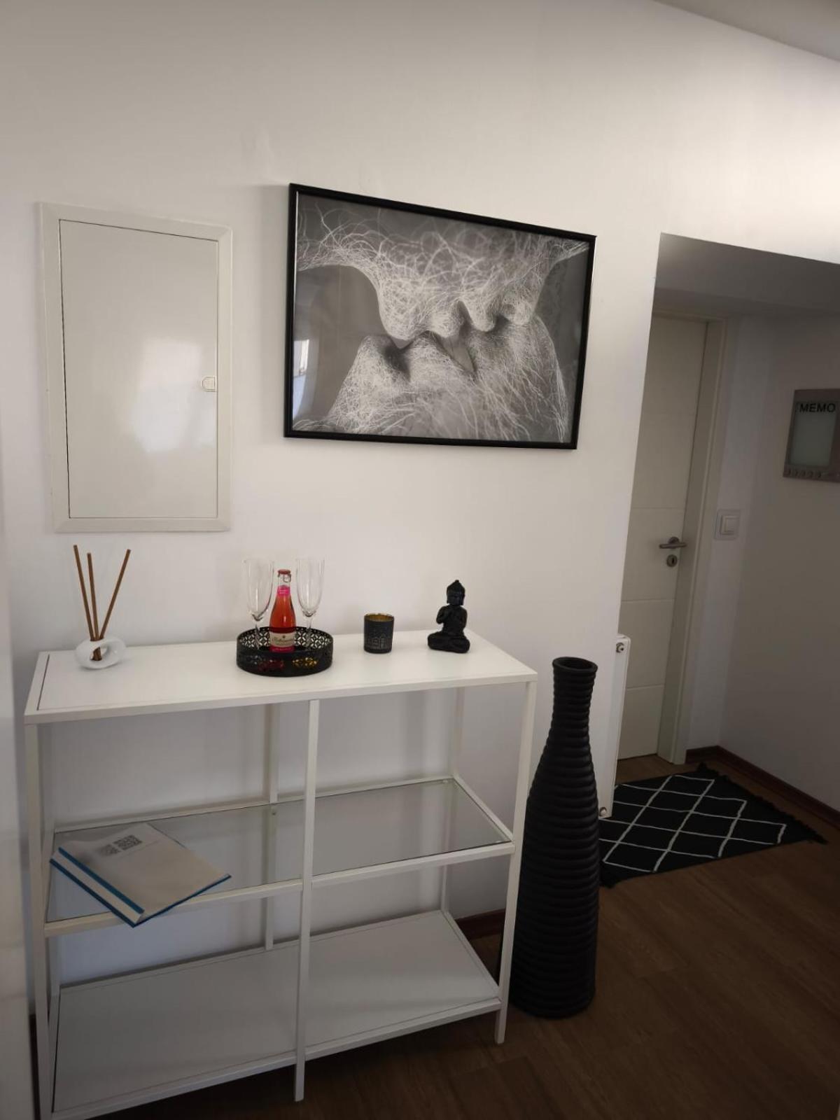 Wohnung In Muelheim-Kaerlich מראה חיצוני תמונה